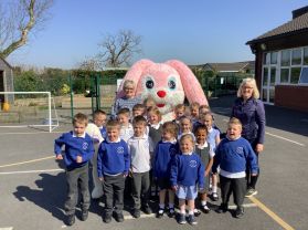 Surprise Easter Bunny Visit to HPS 